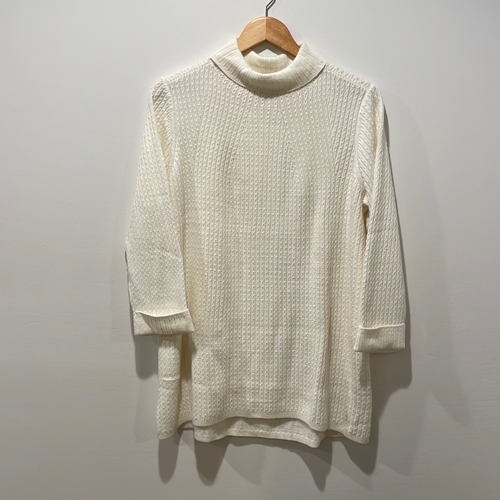 Off-white cable knit tunic
